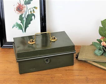 Vintage Money Box/Vintage Metal Coin Box/Vintage Metal Cash Box/ (Ref1962B)