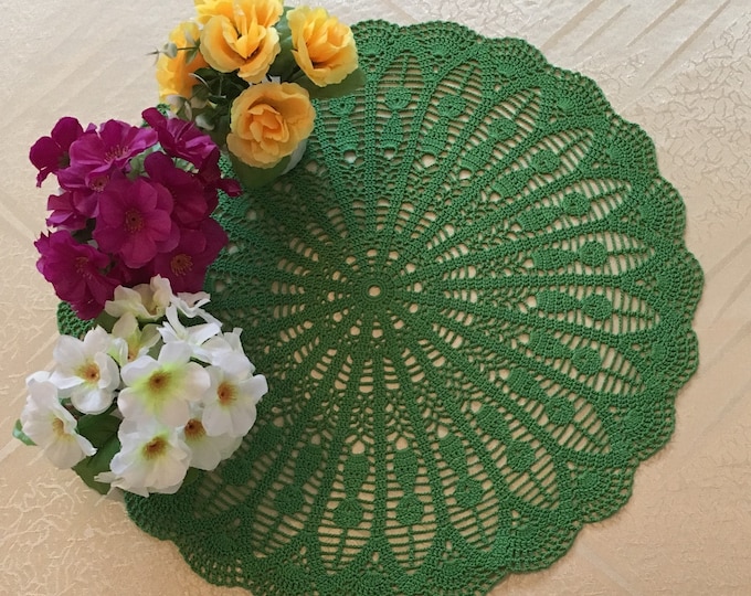 Coffee Table Doily, Table mat, Kitchen accessory, Round tablecloth, Crocheted linen, Dinner Placemat, Centerpiece Doily, Country chic décor.