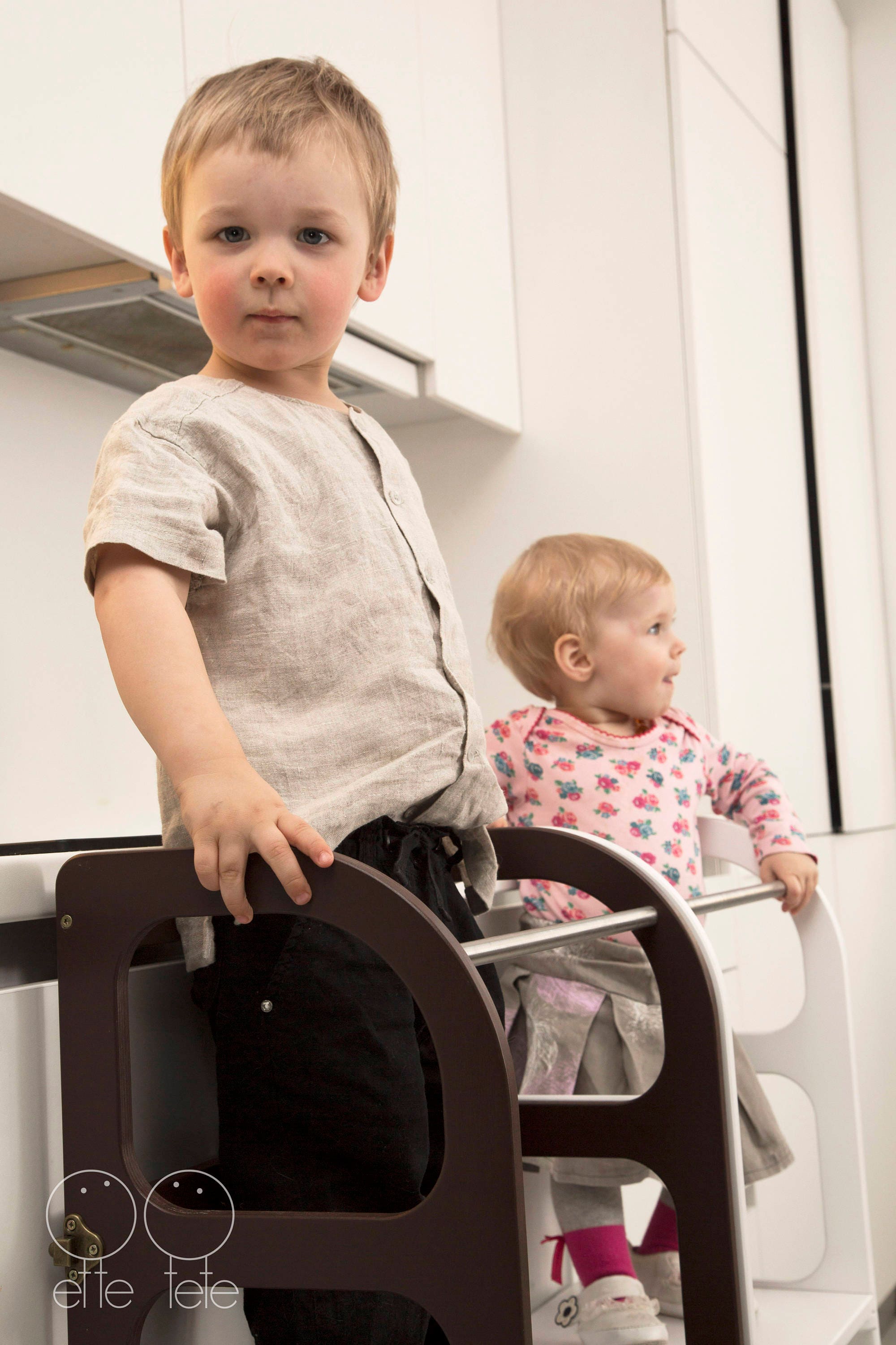 Little helper tower / table / chair allinone Montessori