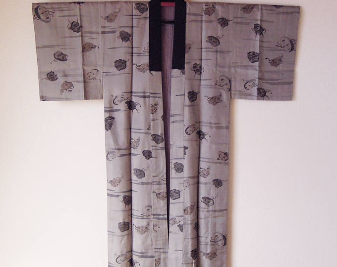 Vintage Japanese Men's Kimono / Noh Mask Hannya Pattern / Silk Gown / Juban