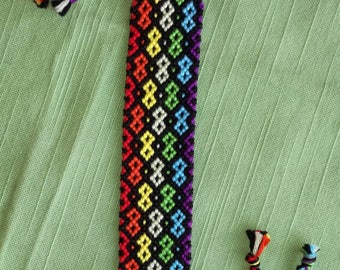 Colorful handwoven bracelet,Braided bracelet, Knotted bracelet, Wrist band, String bracelet, Friendship bracelet,Bracelet bresilien,Boho