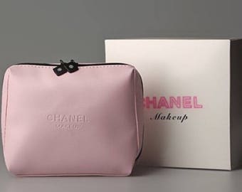 BNWB Chanel Makeup Soft Pink Cosmetic Bag VIP Gift UK