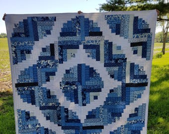 Round Log Cabin Quilt