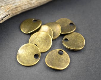 10 pcs - sequin round wavy twisted metal bronze - tribal Oriental ethnic round charm - 13mm diameter