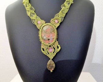 Necklace with unakite "Introspection" micromacrame