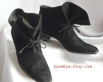 Vintage Andrea Pfister Couture Ankle Boots / Size 10 M Eur 42 UK 7 .5 / Pirate RUFFLE Black Suede Leather Laceup / Made in Italy