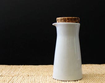 Kilta. Arabia Finland white creamer or cruet. Kaj Franck design.