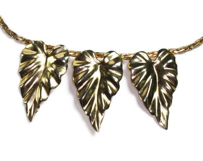 Three Leaf Choker Necklace Gold Tone 17 Inches Woven Chain Vintage