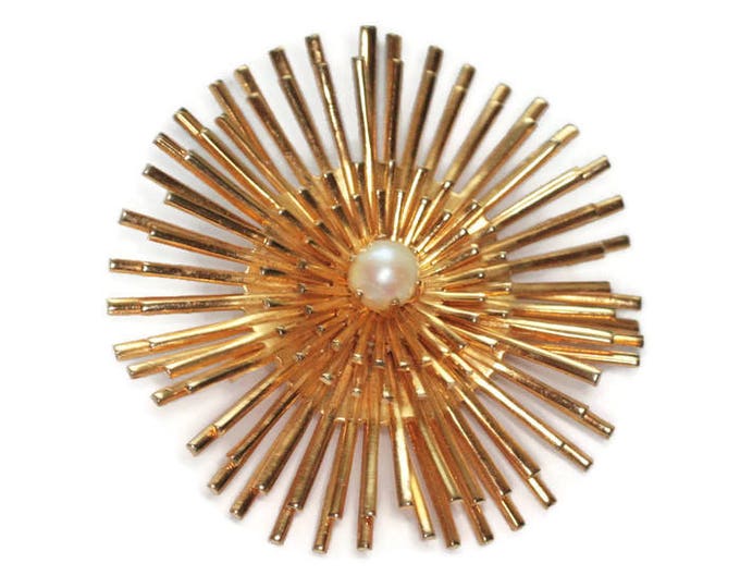 Retro Sunburst Brooch Faux Pearl Center Gold Tone Metal Vintage