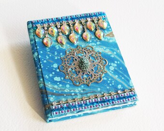 Carnet de Note Féerique - La Princesse Bleue - Relié, pages blanches, couverture marbling - Création d'artiste en pièce unique