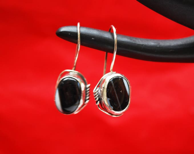 Black white Gemstone Sterling drop earrings - Agate - Zebra stone - Silver dangle earring