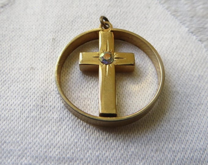 Vintage Religious Pendant, Crucifix Pendant, Jeweled Cross, Religious Jewelry