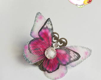 Ring pink butterflies