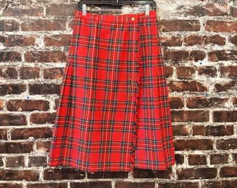 Kilt Bathroom Sign girls kilt | etsy Kilt Bathroom Sign girls kilt | etsy