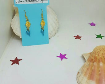 Flower and Pearl Metallic blue spike earrings