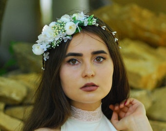 White flower crown Bridal headband Bridal headpiece Rustic wedding flower Flower wreath Woodland wedding Bridal hair crown Boho floral crown