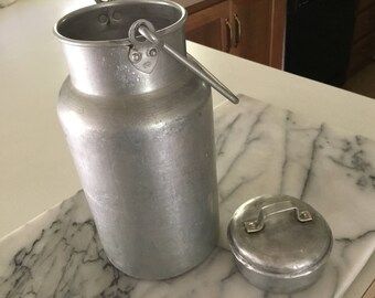 Aluminum 2 Quart Cream Milk Pail/ Holder/Lidded Holder