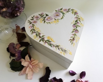 Heart shaped wooden box / rustic jewelry box