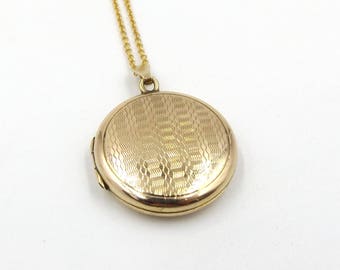 9K Gold Locket Necklace | Vintage 9ct Gold Small Back And Front Round Locket Pendant