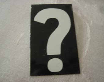 Vintage Sign Board Question Mark 2 1/2 Inches By 1 1/2 Inches