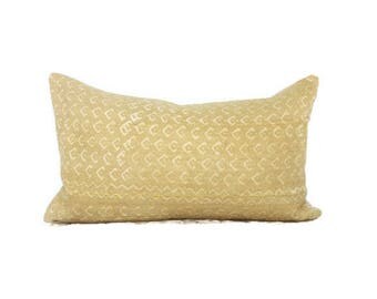 12x24 Mustard Yellow and White Mudcloth Lumbar Pillow Cover, Vintage MudCloth Pillow, Tribal Mudcloth Pillow, Bohemian Pillow, Yellow Pillow