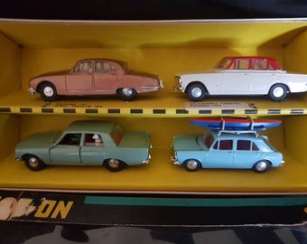 this #4 gift set of SPOT ON cars is really a one of a kind and should be displayed as part of our history in the developement of toys