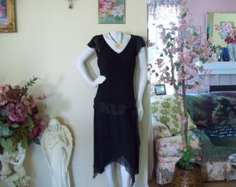 Robe Noire Taille 8P Sarah Edward - Petite Taille - Sans Manches - Occasion Très Bon état Pour Cocktail