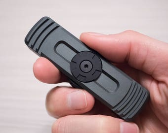 T2 Magnetic Fidget Spinner