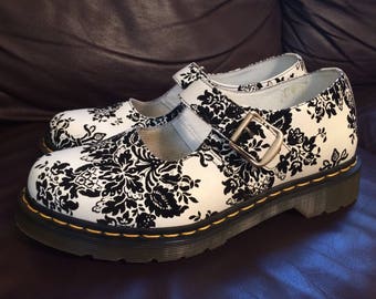 Dr Doc Martens victorian floral black and white leather Mary Janes shoes size 10