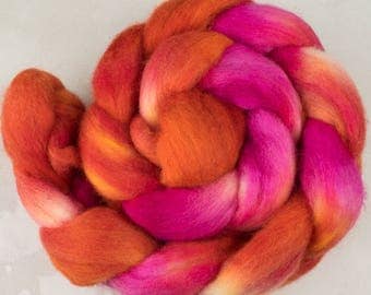 Hand dyed fibre, corriedale