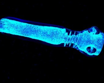 Glow in the Dark Chillum * Smoking Accessories * Inside Out * Glow * Best Pipe * Thick Glass Pipe * Made in USA * One Hitter * Chillums