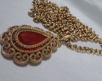 Vintage Avon 1973 red rhinestone Granada convertible necklace