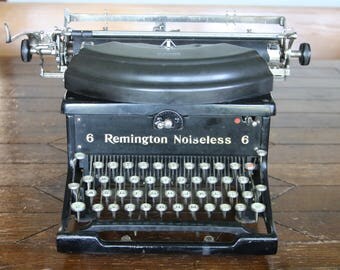 Vintage, Remington Noiseless No. 6 Typewriter - WORKS BEAUTIFULLY!