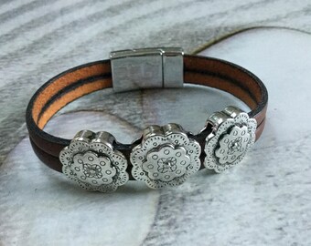 Brown leather with three passes ethnic leather bracelet