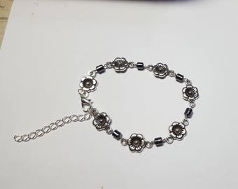 Flower bracelet and hematite beads