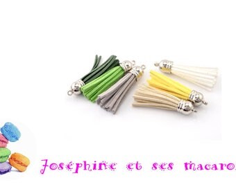 White tassel pendant 6x1.2cm
