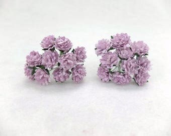 20 15mm lilac paper flowers