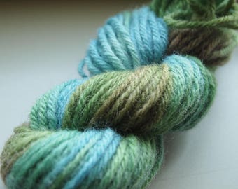 Handpainted Yarn Wool Tapestry 20 yards 1/2oz Worsted Weight Knitting Aspenmoonarts T2 Hand PaintedBlue Green Tan Amigurumi Felting
