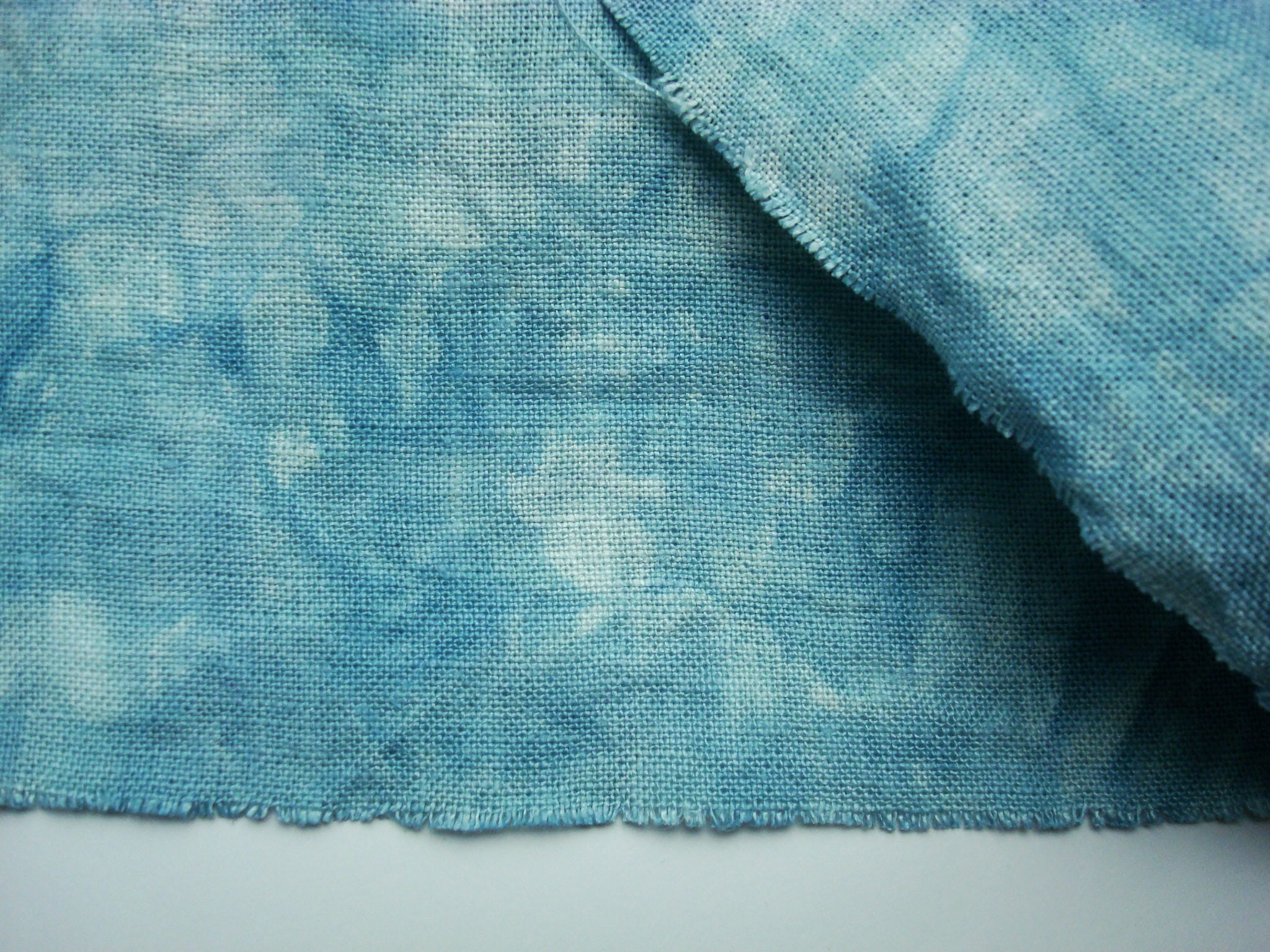Blue Hand Dyed Embroidery Linen 30 ct Evenweave Fabric