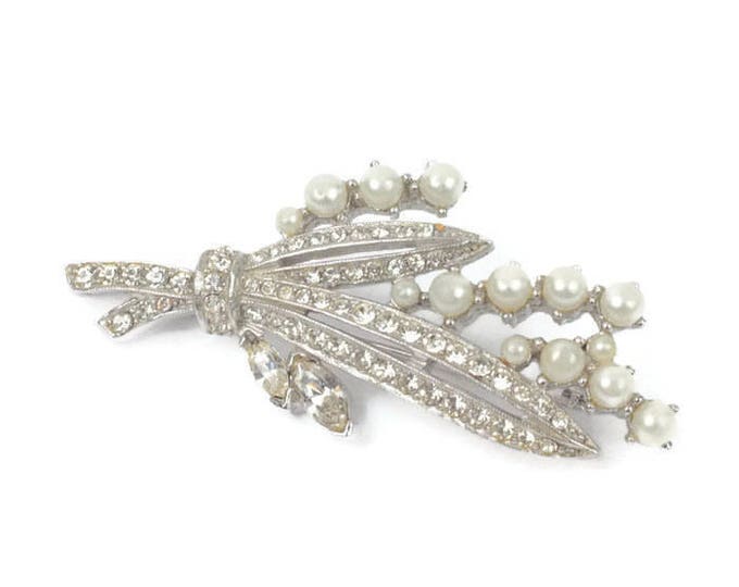 Simulated Pearl and Rhinestone Brooch Floral Design Silver Tone Vintage