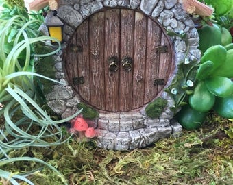 SALE Charming Round Fairy Door With Lantern, Miniature Gardening, Fairy Garden Accessory, Home and Garden Decor, Garden Supply