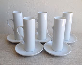 Set Of 5 Lagardo Tackett Demitasse Cups With Saucers