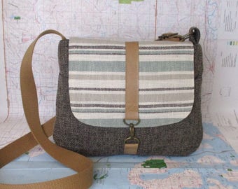 Wyoming // Crossbody messenger bag // Adjustable strap // Vegan purse // Crossover bag // Travel purse // Stripes // Mint // Ready to ship