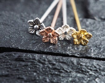 Tiny Sterling silver flower nose screw /nose stud/nose ring