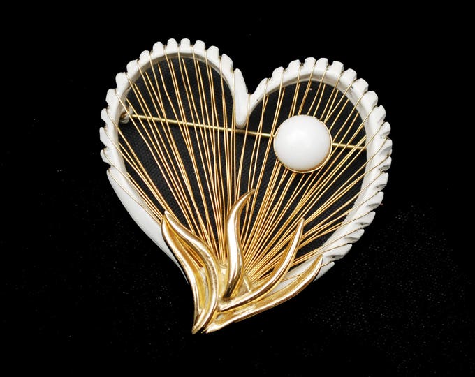 Heart Brooch - Signed Brooks - White milk Glass - Gold wire weave - Mid century pin