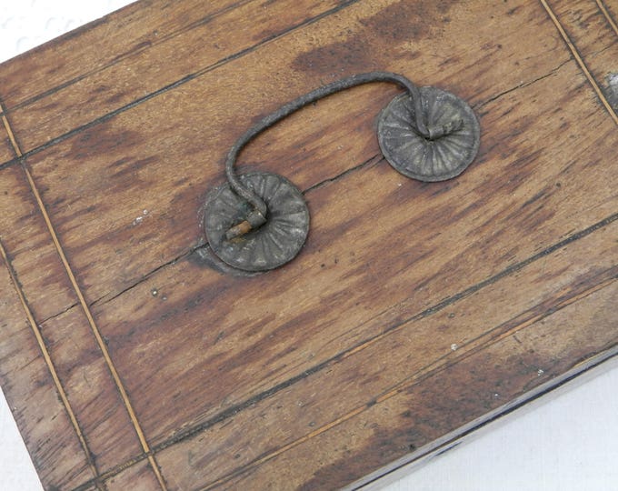 Antique French Oak Box with Metal Handle on the lid, French Country Decor Money Bank, Jewellery / Jewelry / Trinket Box Made of Wood Antique French Oak Box with Metal Handle on the lid, French Country Decor Money Bank, Jewellery / Jewelry / Trinket Box Made of Wood