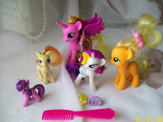 Retro My Little Pony lot of 5 collectable My Little Pony