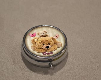 * Charming small teeth to customize box * or other use!