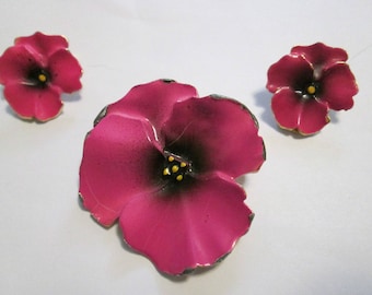 Medium Pink Pansy Jewelry Set. Pansy Brooch And Earring Set.