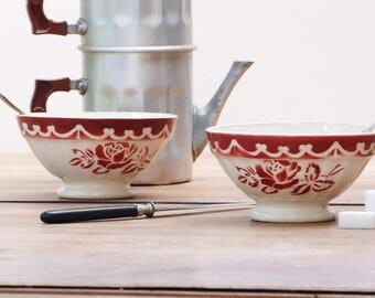 Lot de deux bols à café au lait Digoin Sarreguemines côtelés à roses rouges French vintage Shabby chic